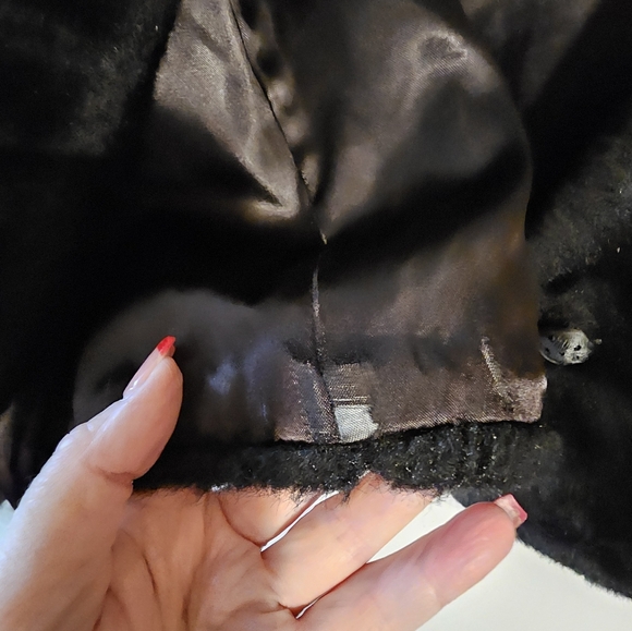 Joseph Magnin 70+ Faux Fur Cropped Coat - Picture 8 of 16